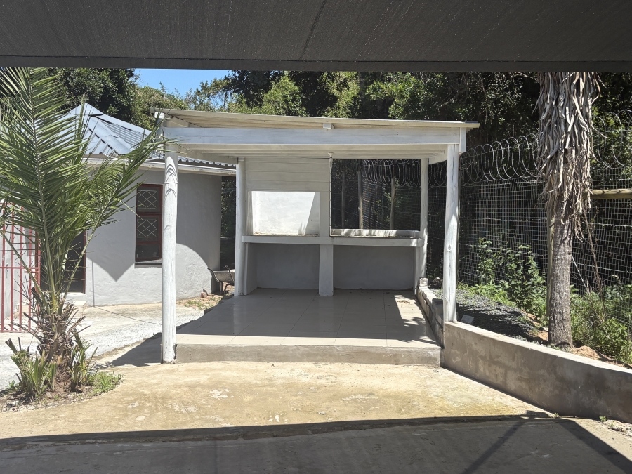 5 Bedroom Property for Sale in Cintsa East Eastern Cape